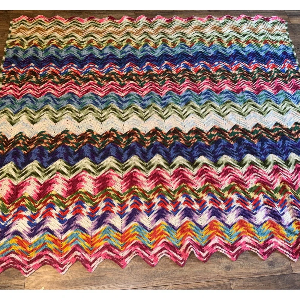 Vtg 70s Crochet Handmade Afghan Multicolor Throw Blanket Chevron Zig Zag 7ftx6ft